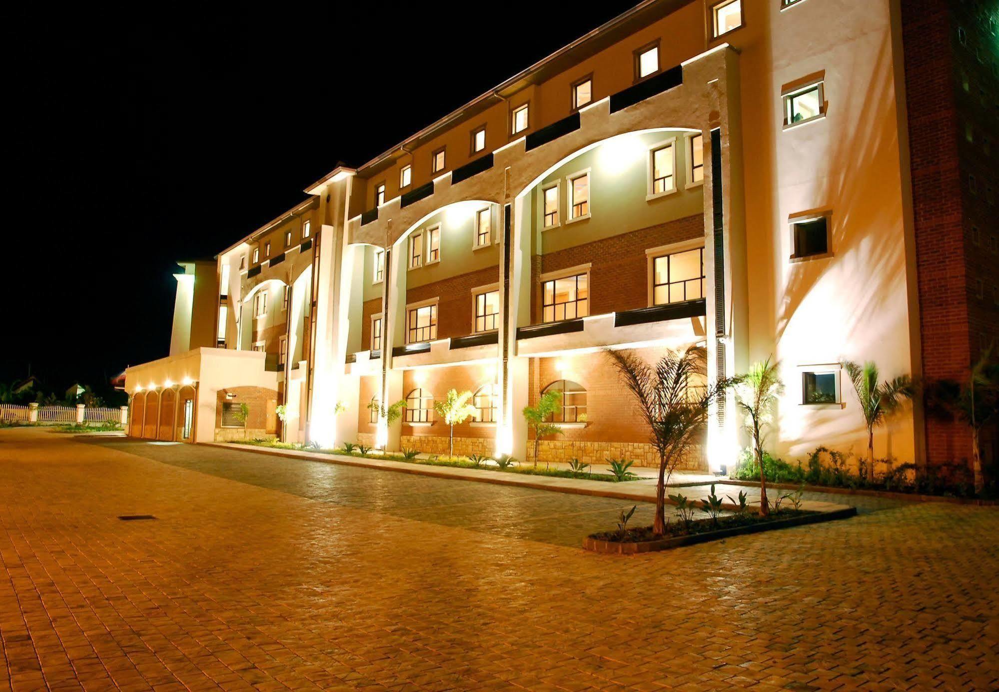 Bon Hotel Waterfront Richards Bay Bagian luar foto