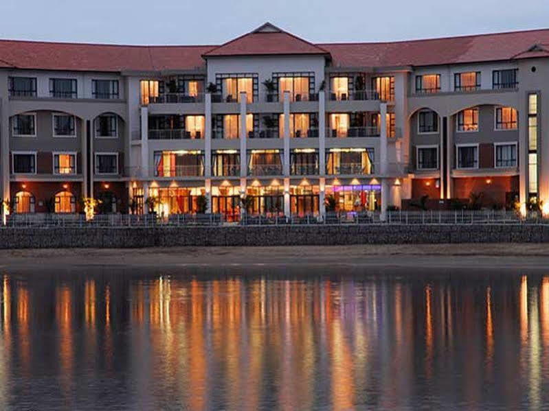 Bon Hotel Waterfront Richards Bay Bagian luar foto