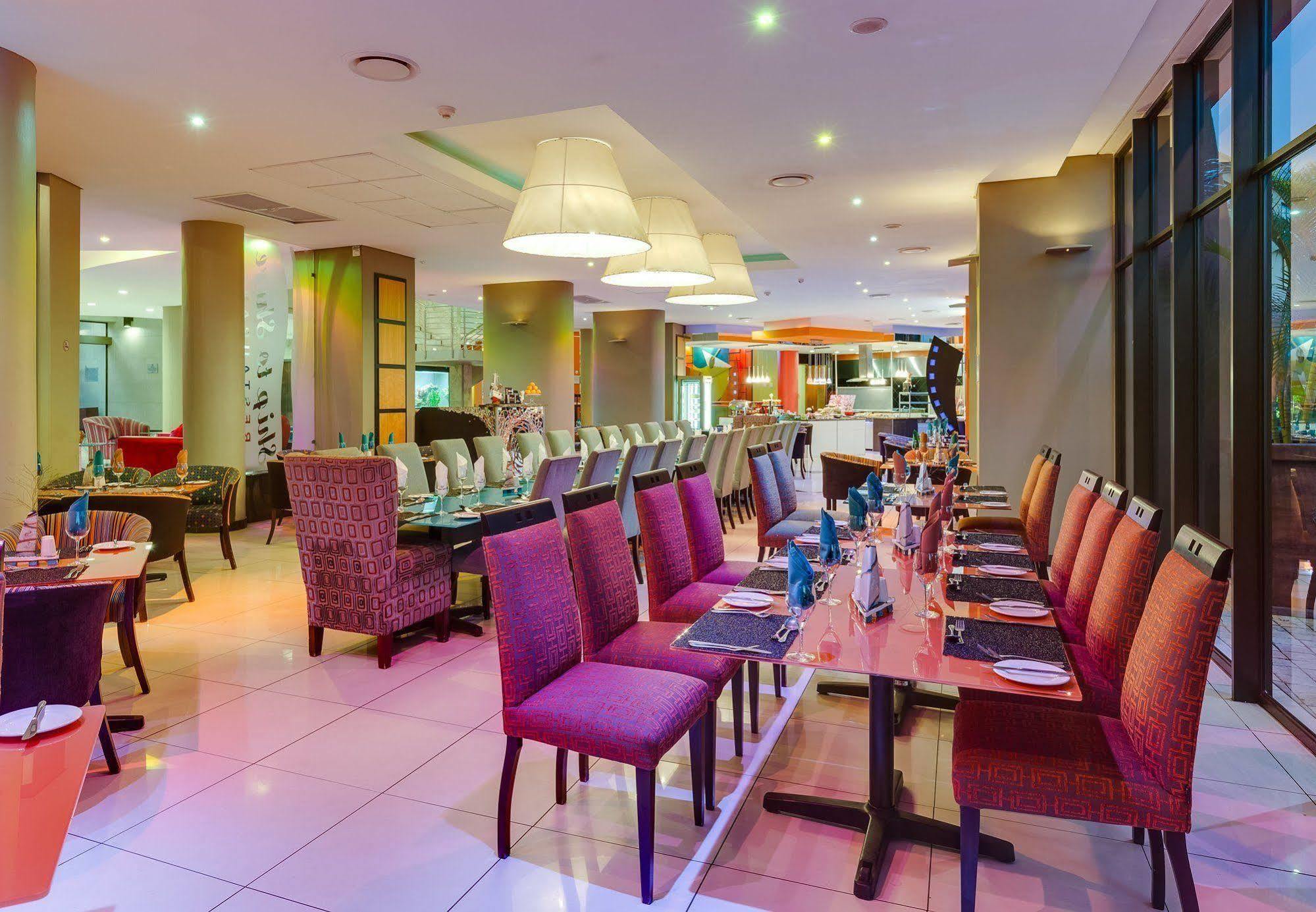 Bon Hotel Waterfront Richards Bay Bagian luar foto