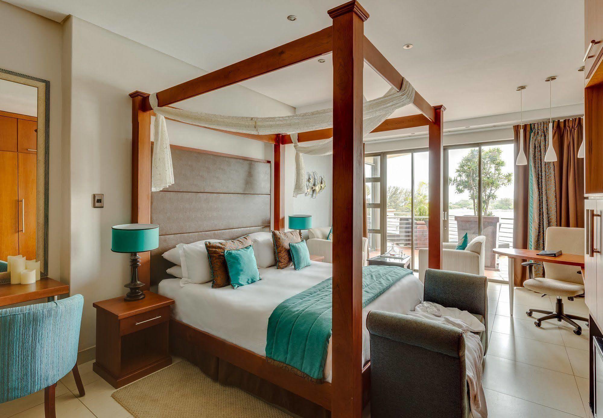 Bon Hotel Waterfront Richards Bay Bagian luar foto
