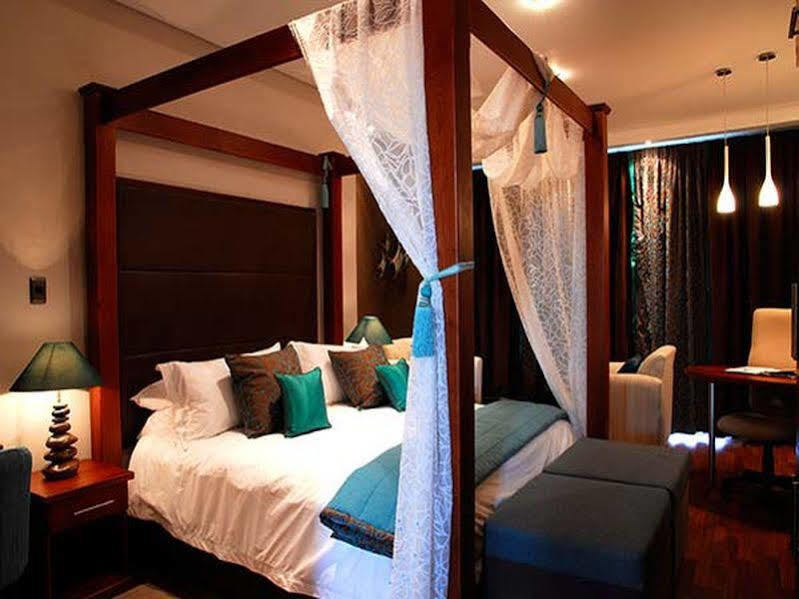 Bon Hotel Waterfront Richards Bay Bagian luar foto