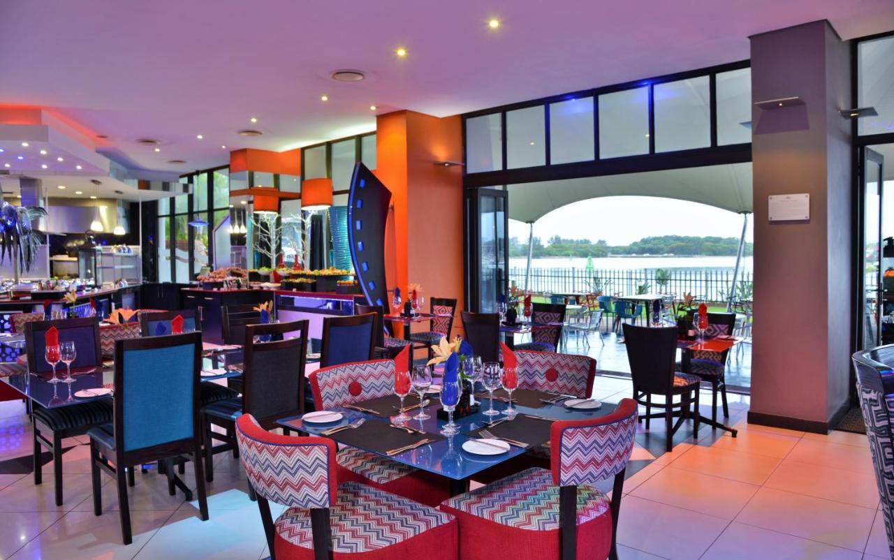 Bon Hotel Waterfront Richards Bay Bagian luar foto