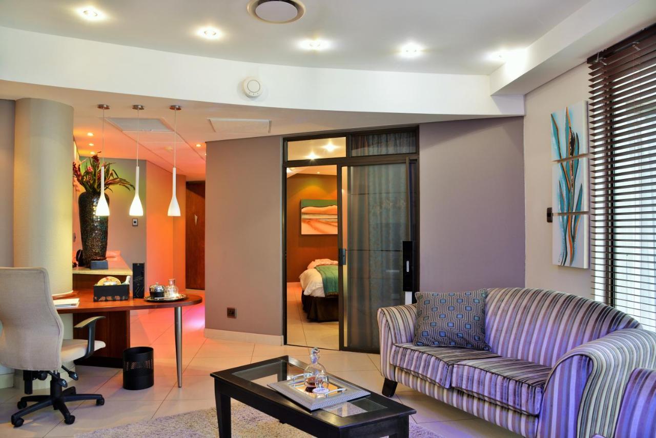 Bon Hotel Waterfront Richards Bay Bagian luar foto